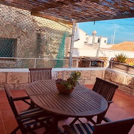 Holiday home Mediterranea En El Centrico Casco Antiguo A Un Paso Del Mar Denia
